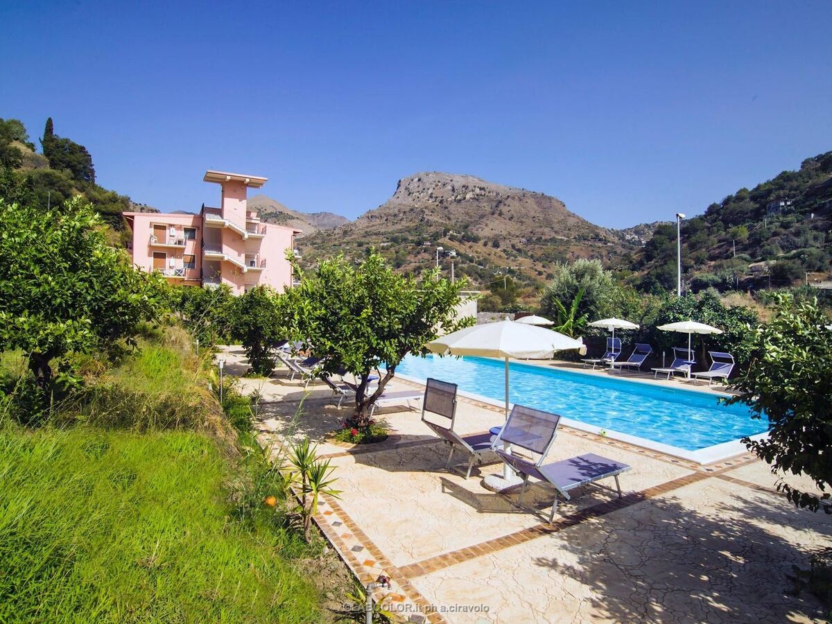 Appartement Letojanni avec terrasse et vue mer - Photo 11