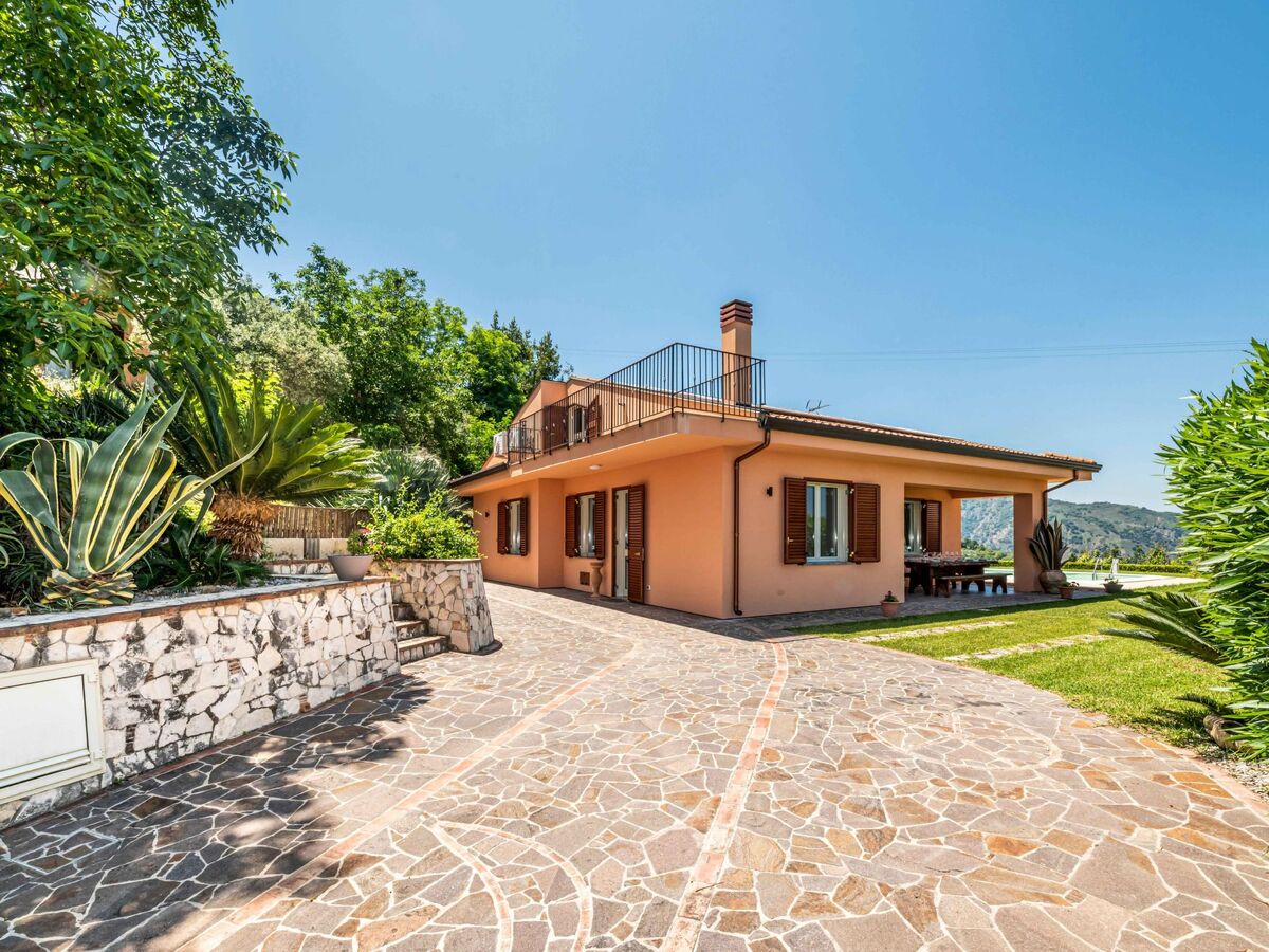 Villa Malú à Castroreale, piscine chauffée et vue sur les Îles Éoliennes - Photo 7