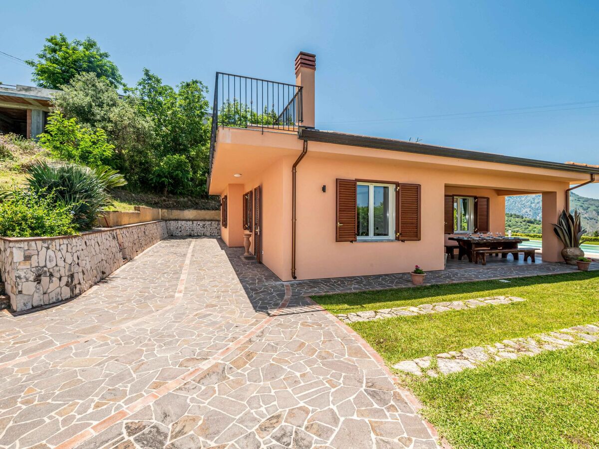 Villa Malú à Castroreale, piscine chauffée et vue sur les Îles Éoliennes - Photo 13