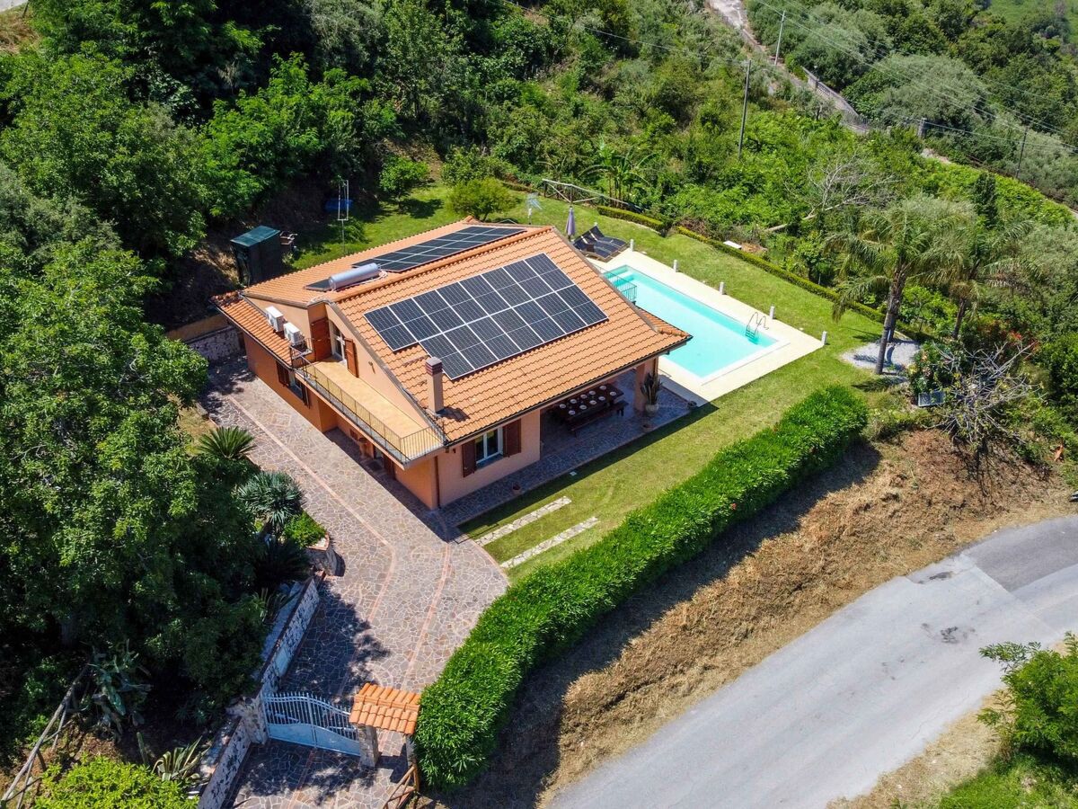 Villa Malú à Castroreale, piscine chauffée et vue sur les Îles Éoliennes - Photo 36