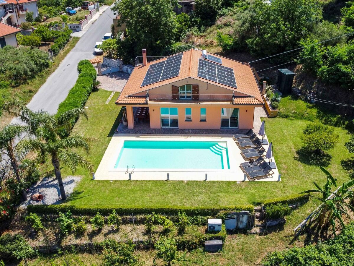Villa Malú à Castroreale, piscine chauffée et vue sur les Îles Éoliennes - Photo 37