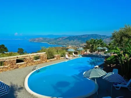 Appartement vue Golfe de Tindari à Gioiosa Marea