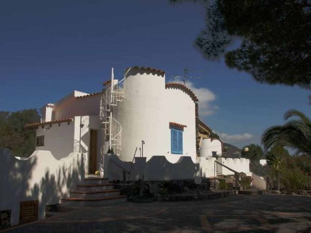 Villa Noir – Maison 4 pers. à Vulcano, jardin 1000 m² - Photo 2