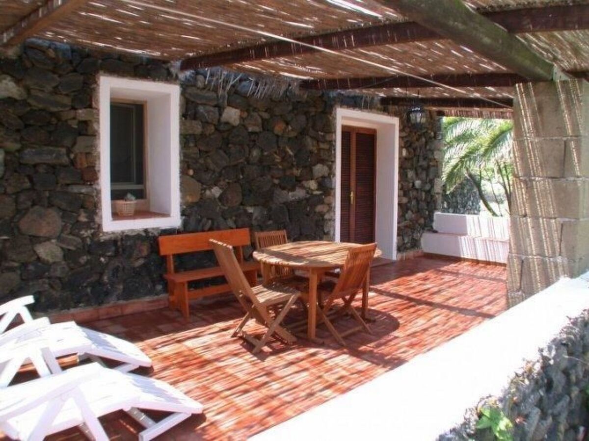 Dammuso avec vue mer à Pantelleria - Photo 1