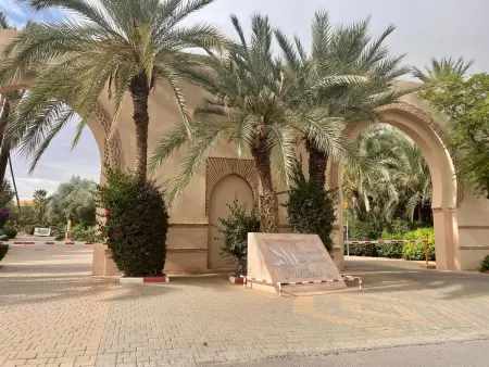 Maison avec piscine et jardin privatif à Marrakech, palmeraie : photo 3