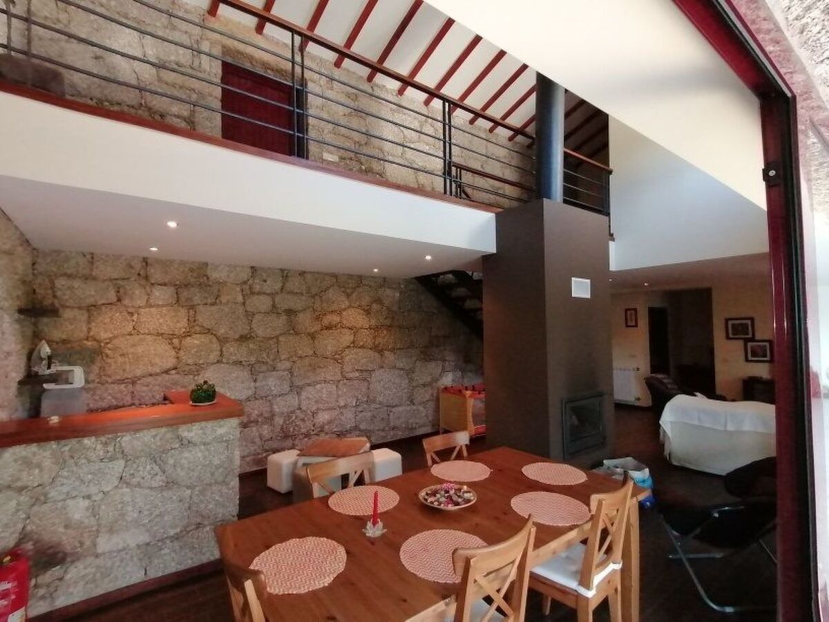 Maison restaurée 200m² avec piscine à Amares - Photo 1