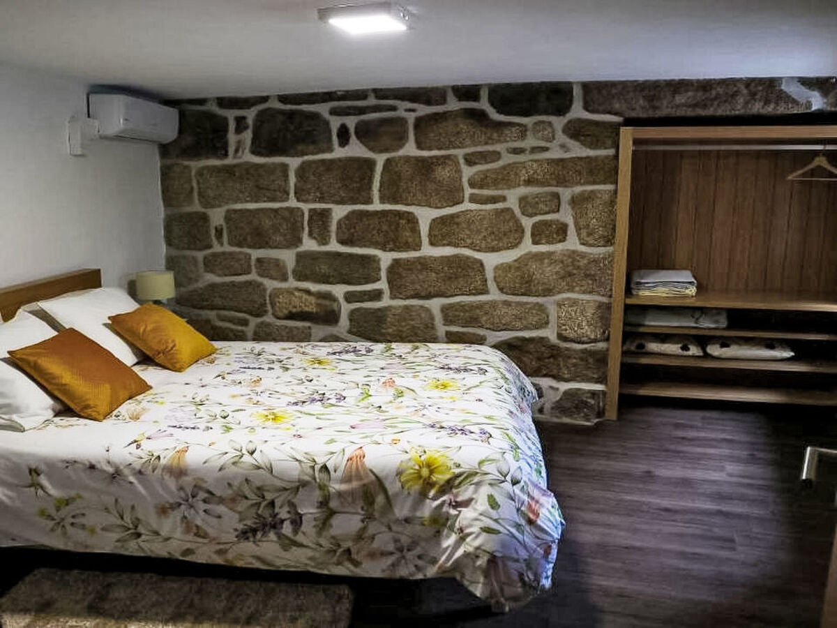 Maison paisible à Pinheiro, 2 chambres et terrasse - Photo 5