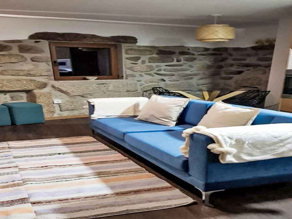 Maison paisible à Pinheiro, 2 chambres et terrasse - Photo 8