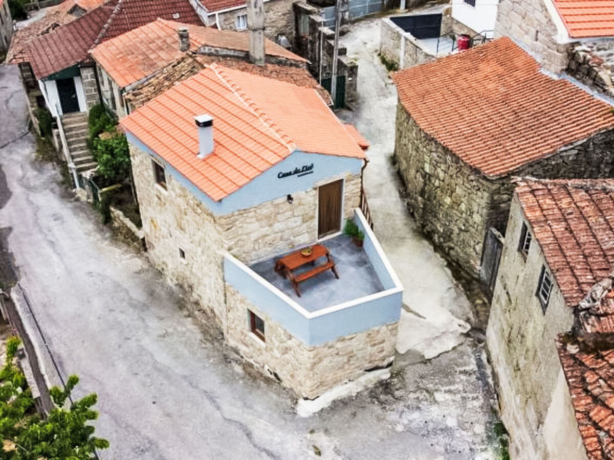 Maison paisible à Pinheiro, 2 chambres et terrasse - Photo 15