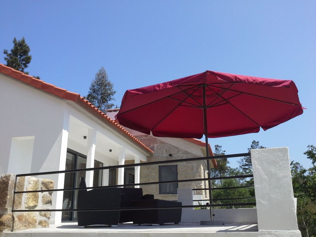 Finca mit Terrasse, Maison 5 personnes à Tondela - Photo 13
