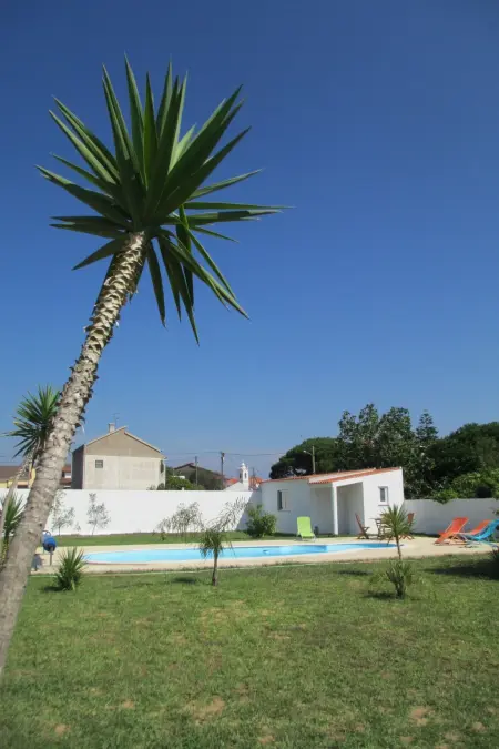 Villa de plain-pied avec piscine privée à Coimbrão - Photo 3