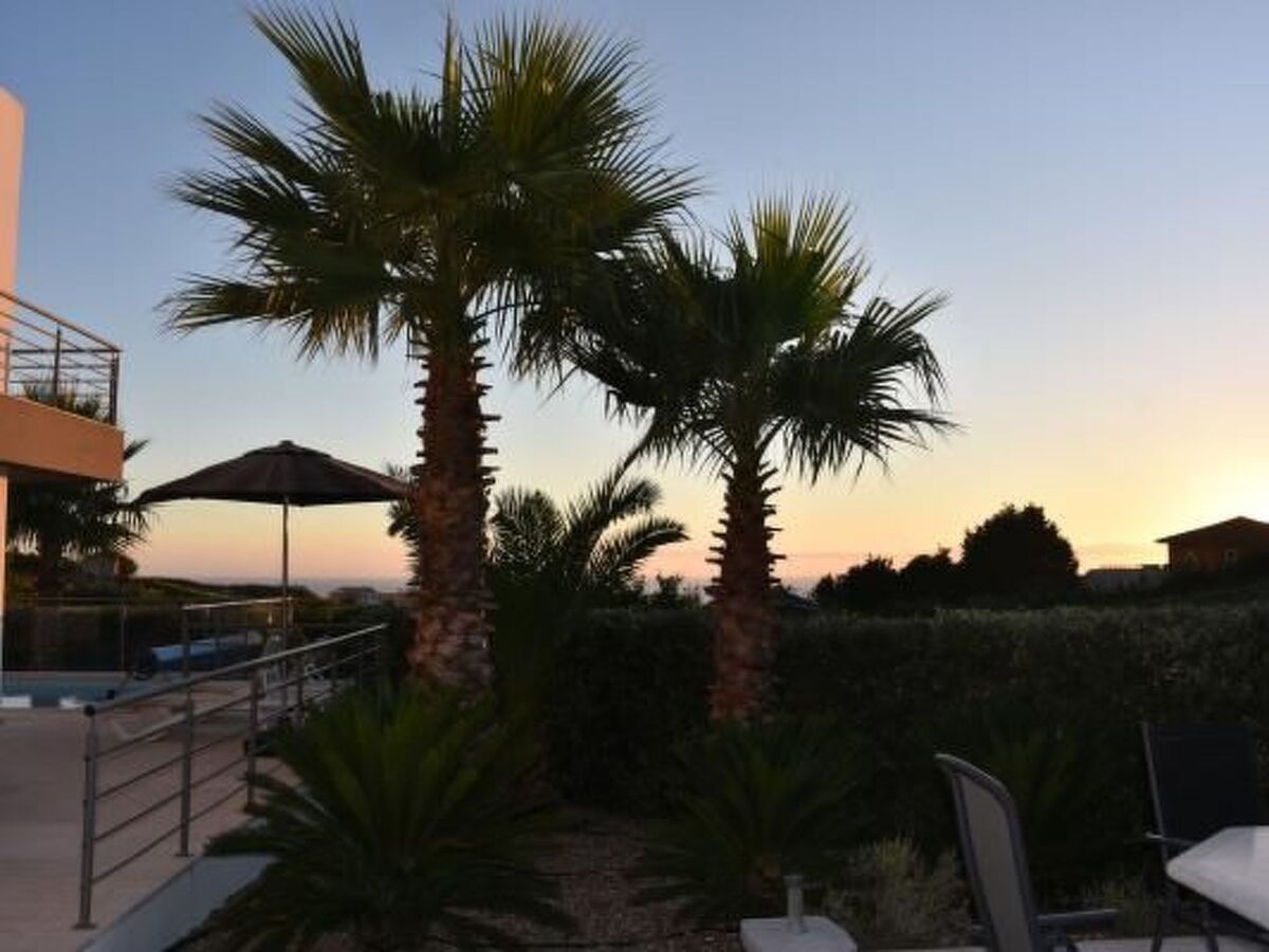 Villa moderne avec piscine privée à Atalaia - Photo 11