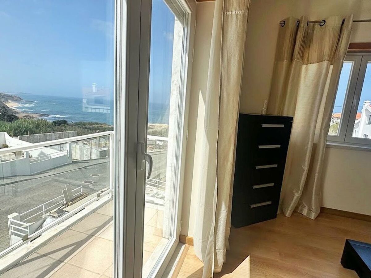 Maison Heilige Efigenie, 200m de la plage Porto das Barcas - Photo 7