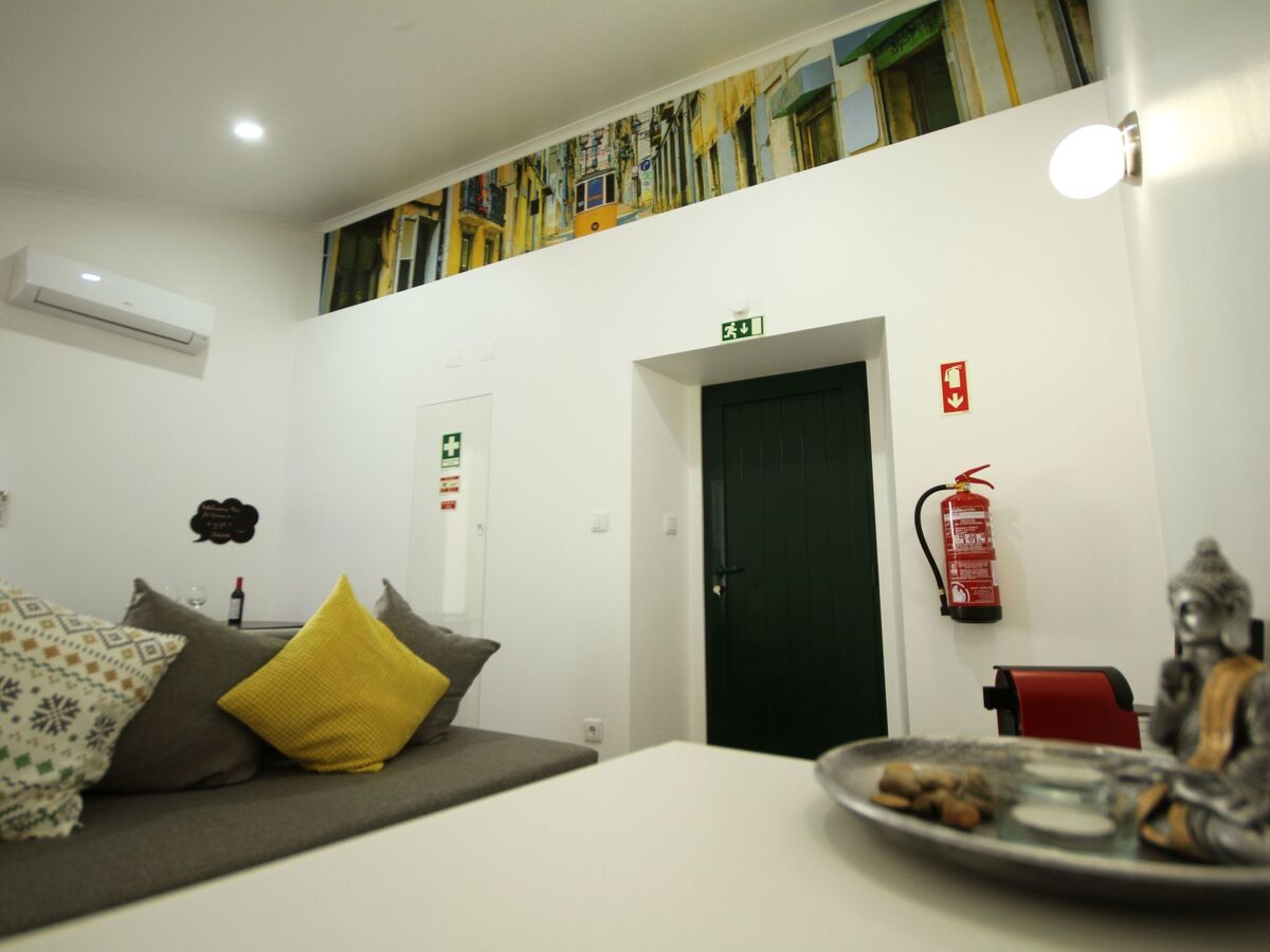Alfama Right Point, appartement XVIIe siècle - Photo 2