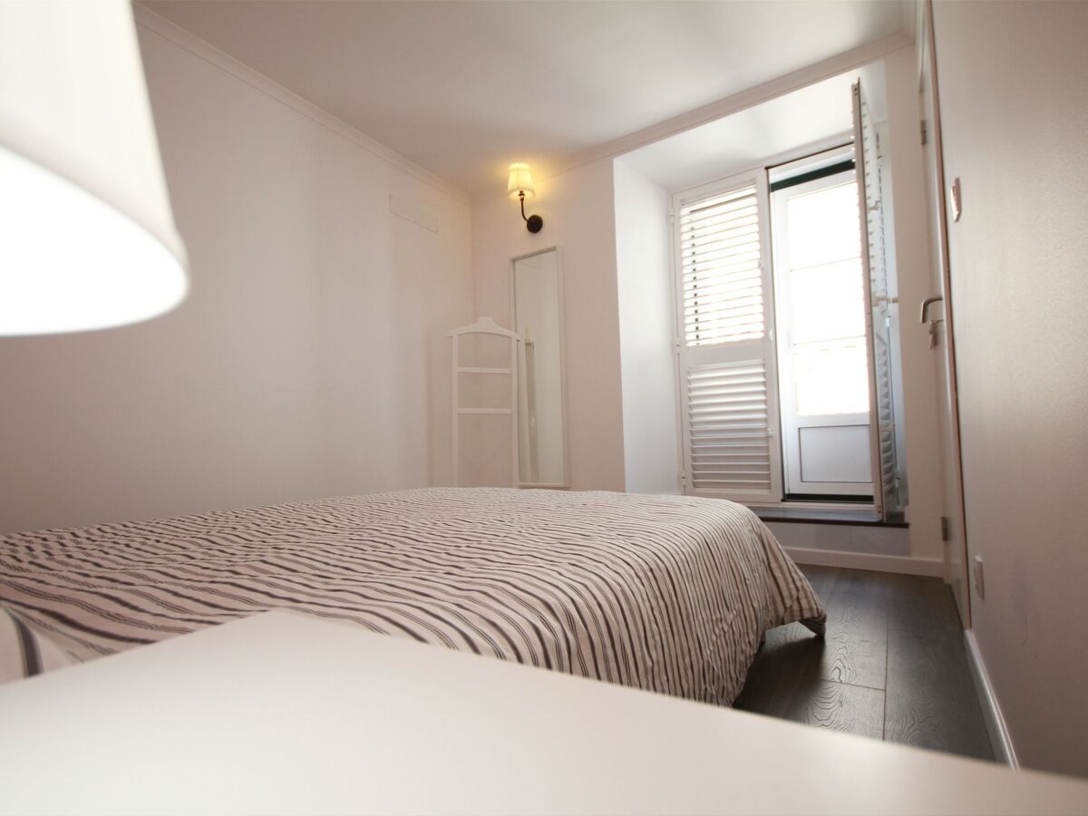 Appartement Alfama, vue sur le Tage à 2 min des restos - Photo 9