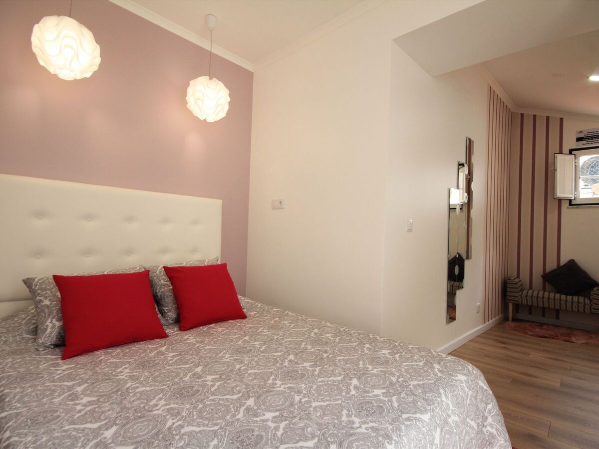 Appartement Alfama, vue sur le Tage, cœur historique - Photo 7