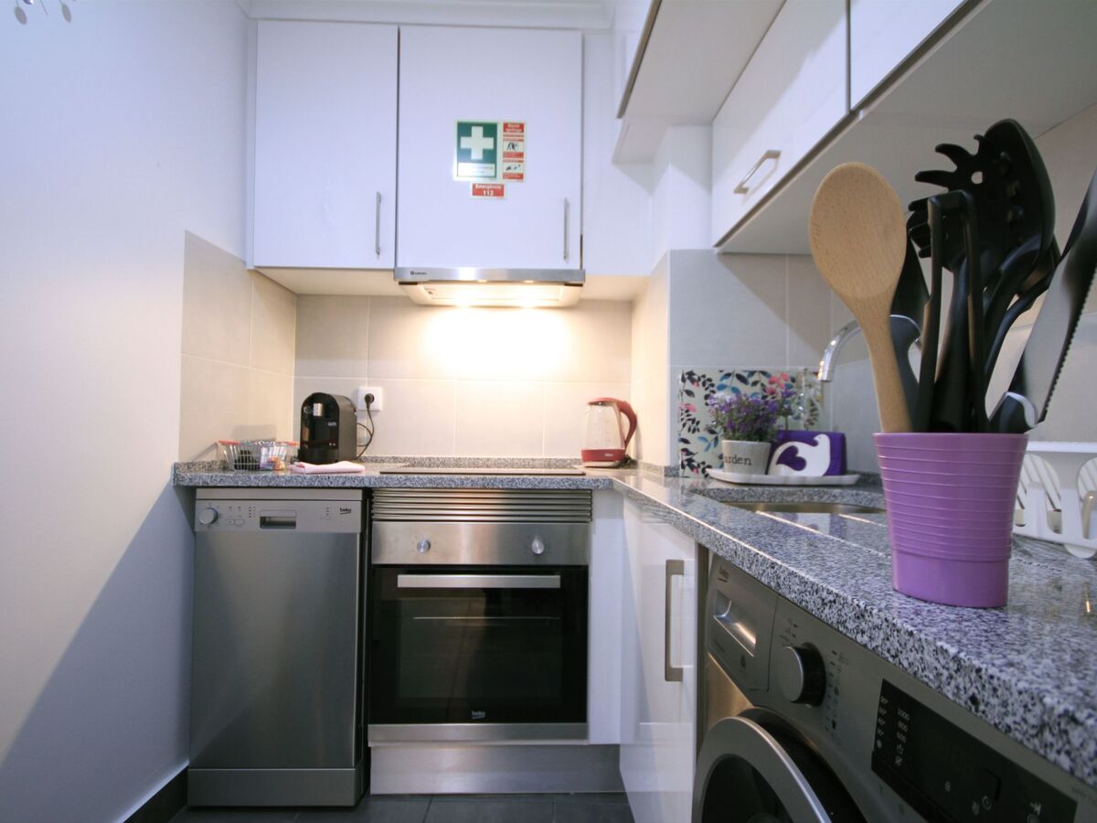 Appartement Alfama, vue sur le Tage, cœur historique - Photo 17