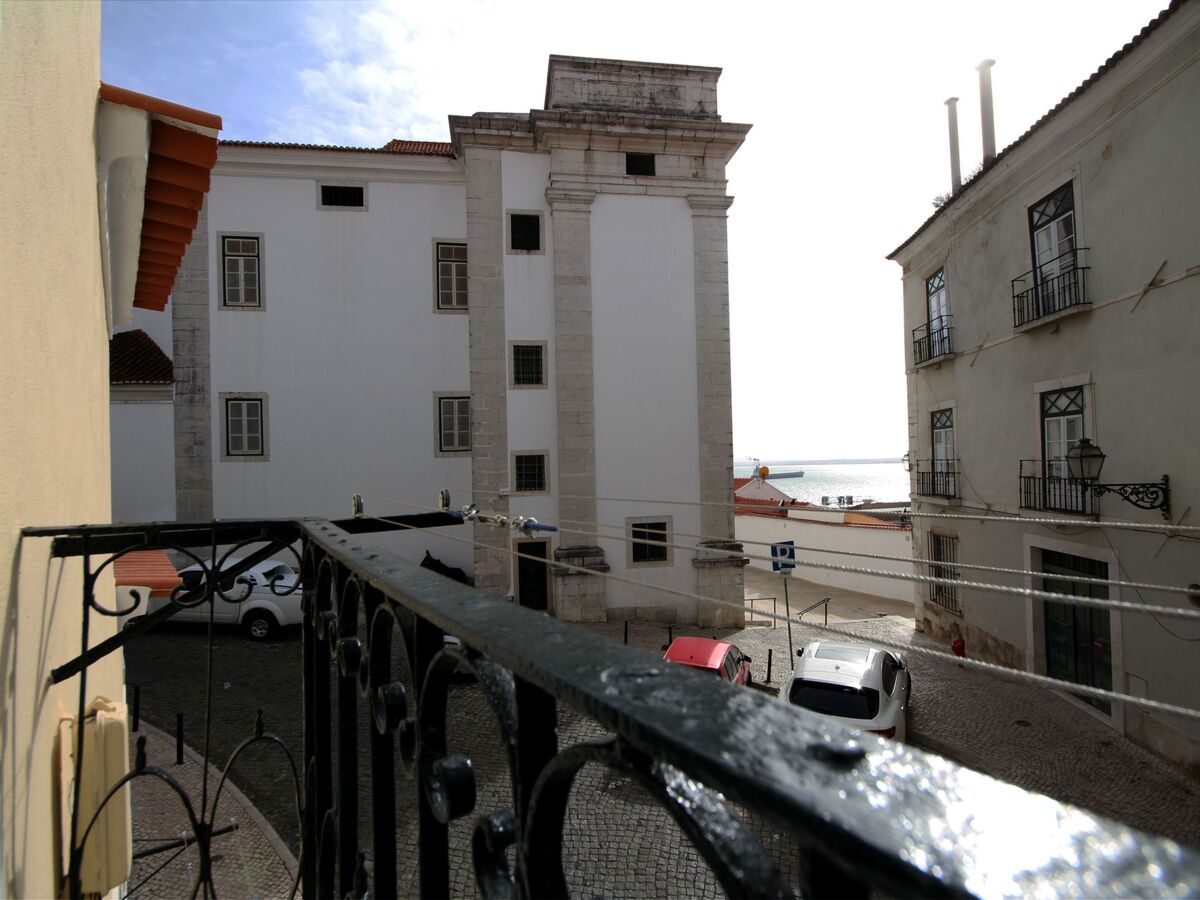 Appartement Alfama, vue sur le Tage, cœur historique - Photo 20