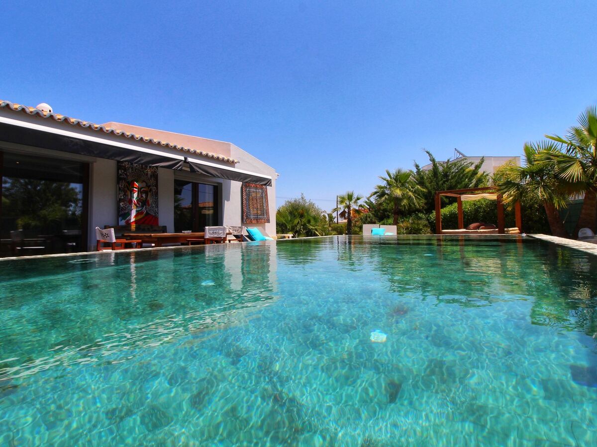 Villa 3 chambres avec piscine privée à Portimão - Photo 1