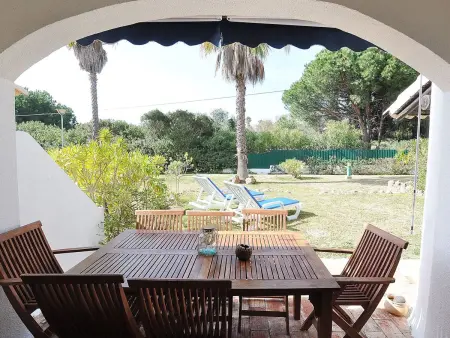 Maison de 3 chambres à 60 m de la plage, Porches : photo 8