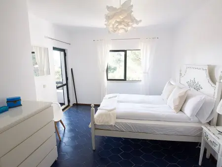 Maison de 3 chambres à 60 m de la plage, Porches : photo 14