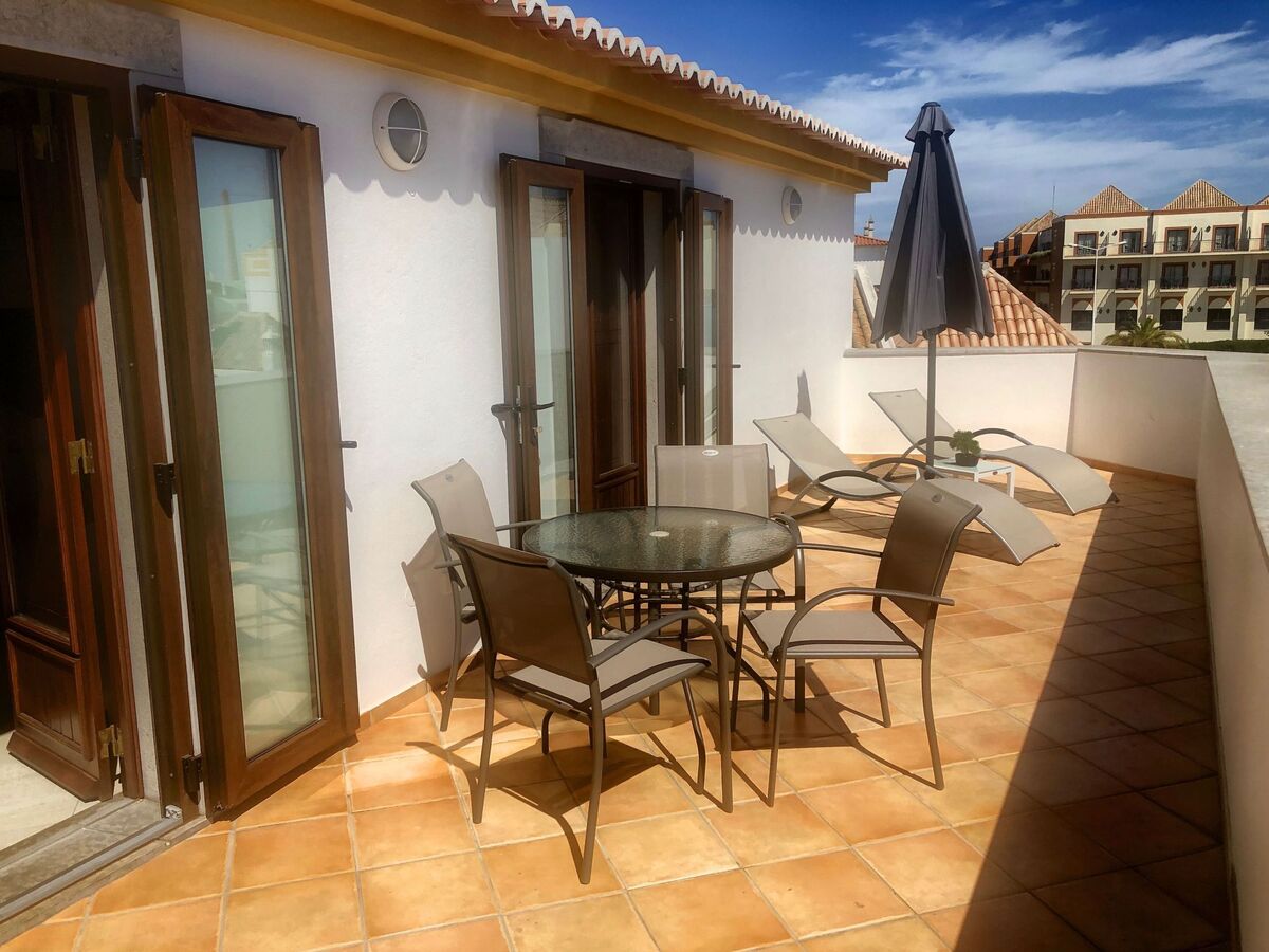 Loft moderne avec terrasse au cœur de Tavira - Photo 15