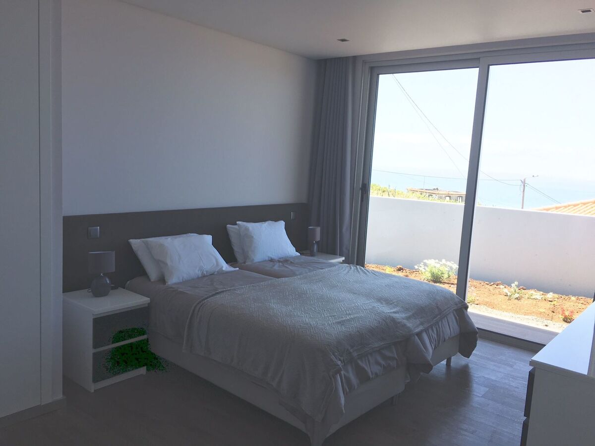 Villa Pinheira II – Maison moderne vue mer à Calheta - Photo 15