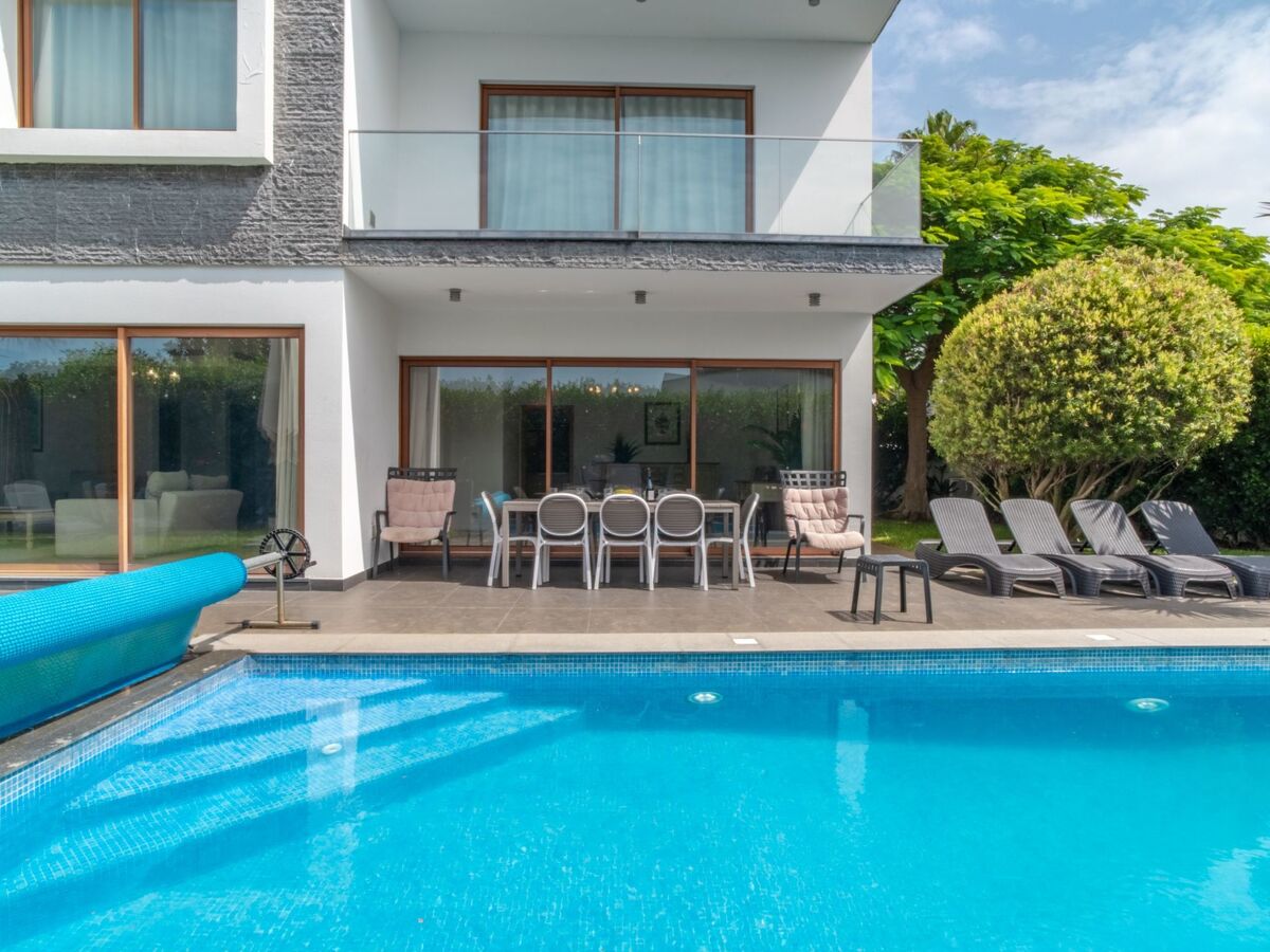Villa Star à Funchal : 4 chambres, pool chauffée et vue mer - Photo 20