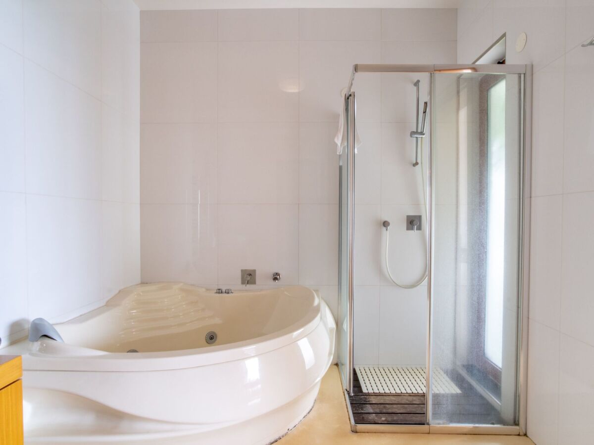 Villa Star à Funchal : 4 chambres, pool chauffée et vue mer - Photo 45