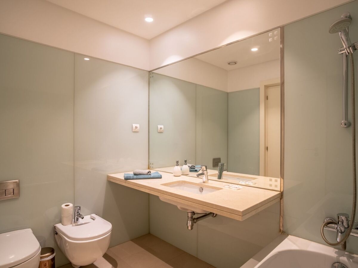 Appartement Freemont 3 ch, balcon, 500m centre Funchal - Photo 19