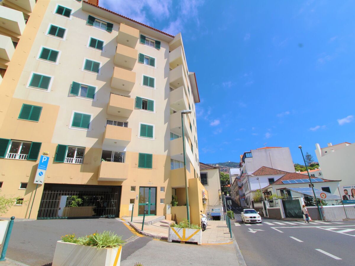 Appartement vue mer à Funchal, balcon privé - Photo 6