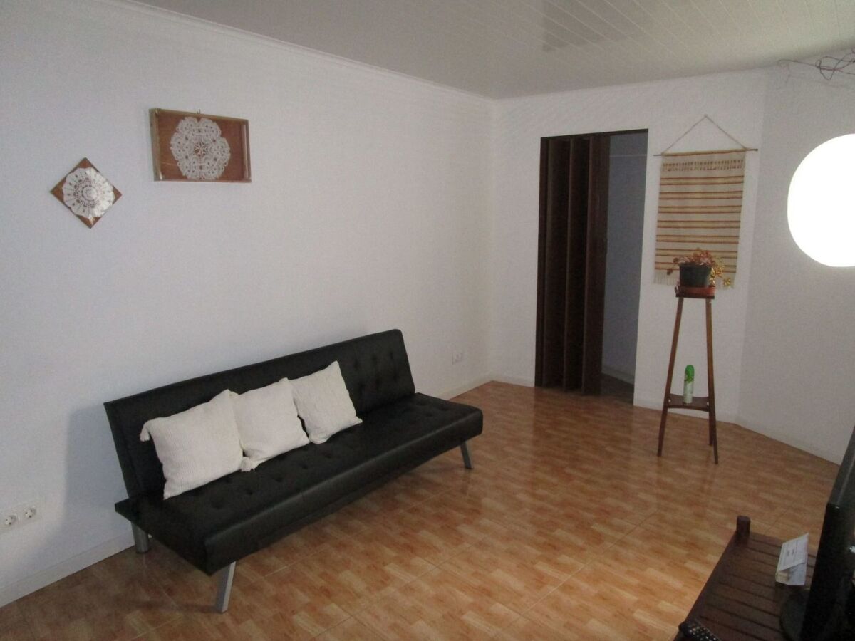 Maison 4 pers. à 1 km de la mer, Ponta Delgada - Photo 4