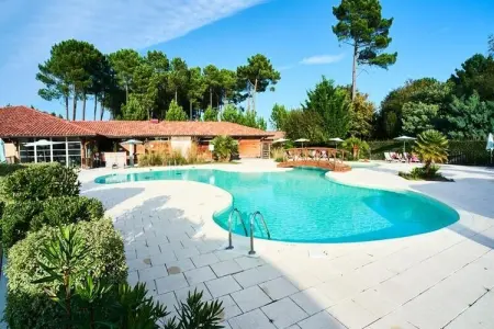 Location appartement à PARENTIS EN BORN, Appartement près du lac de Parentis avec piscine