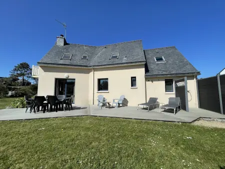 Location maison à Trégastel, Maison à 50m de la plage, jardin, WIFI, 8 pers.