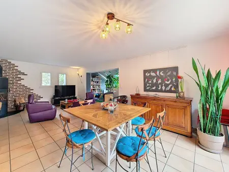 Maison Accueillante 110m² Proche Port d'Étel avec Jardin et Parking - Photo 6