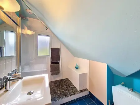 Maison Accueillante 110m² Proche Port d'Étel avec Jardin et Parking - Photo 17