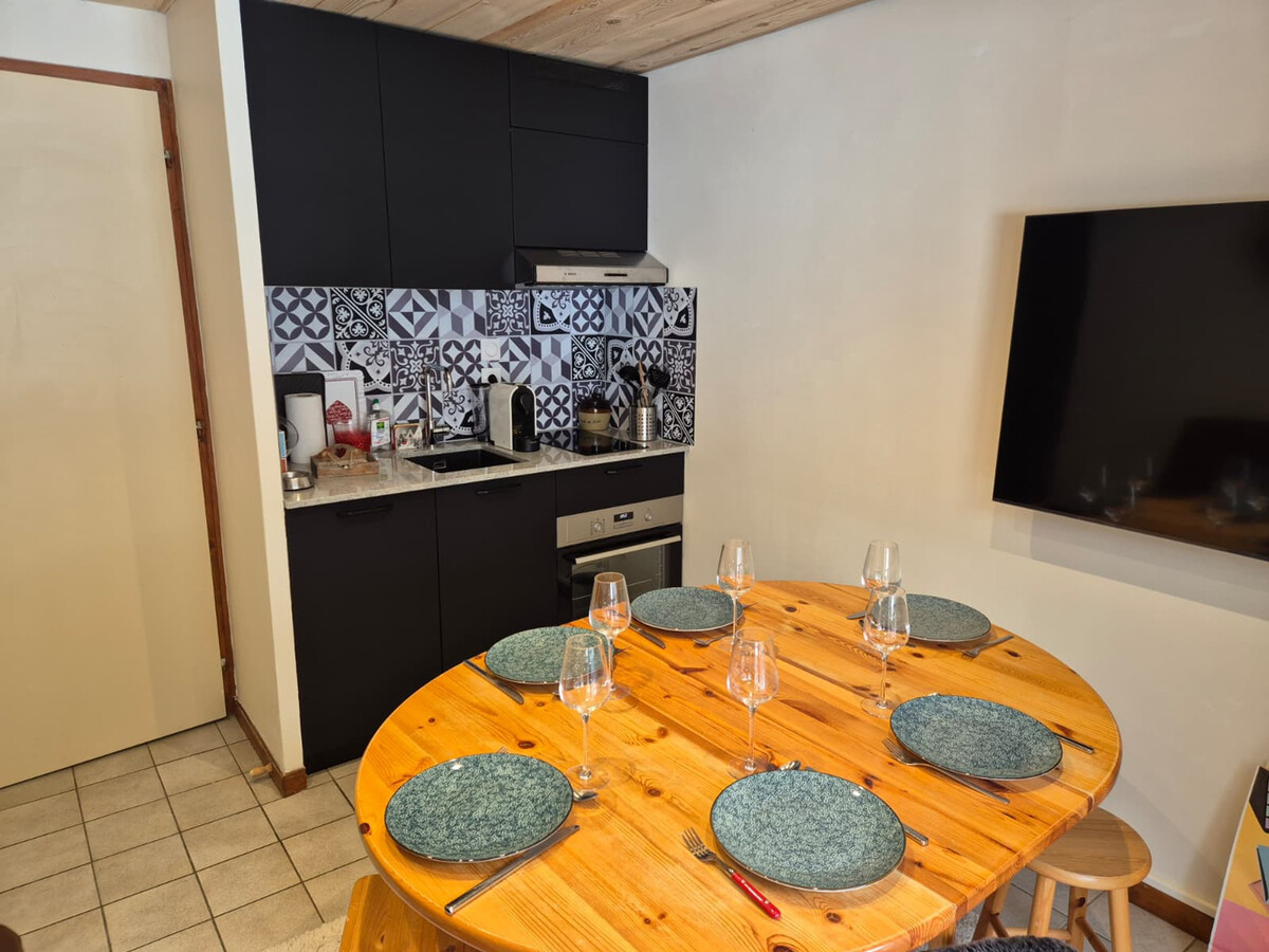 T2 28m² au pied du téléphérique, ménage inclus - Photo 4