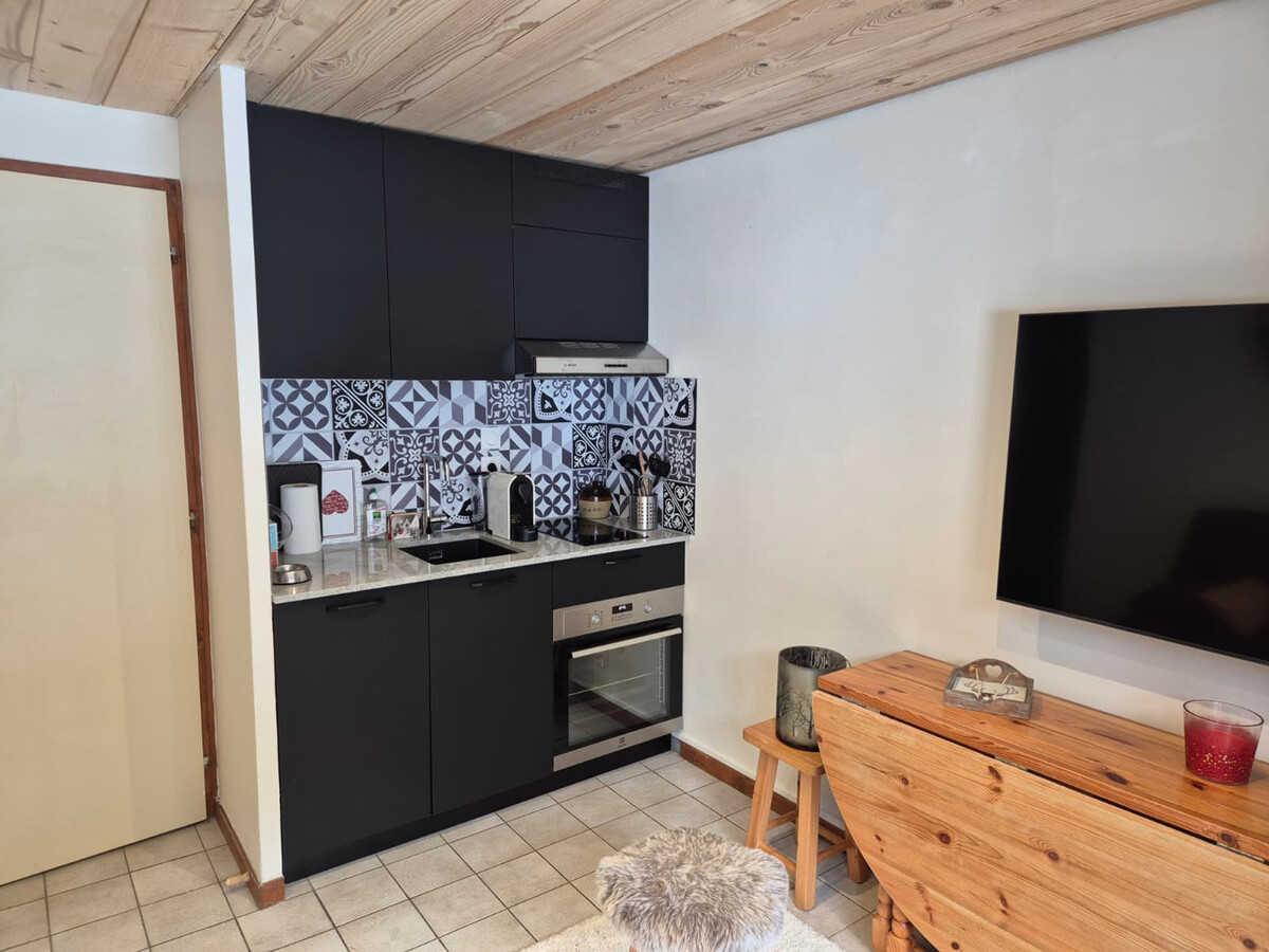 T2 28m² au pied du téléphérique, ménage inclus - Photo 6