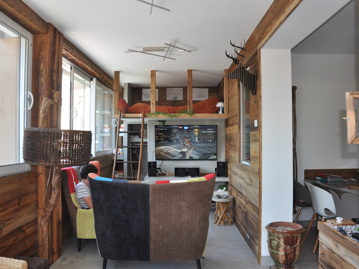 Appartement 2 chambres centre Les Carroz, 300m pistes - Photo 2