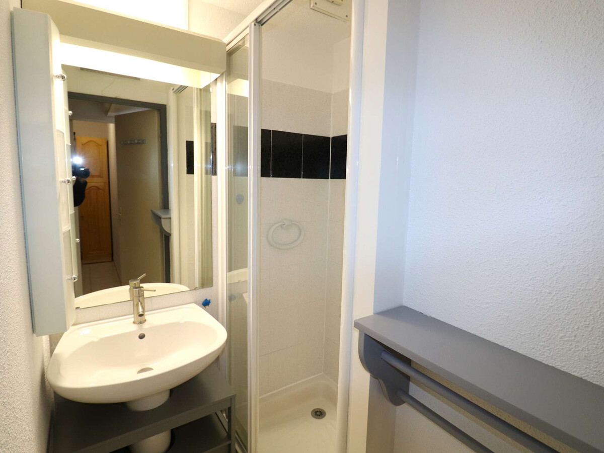 Appartement rez-de-chaussée 28 m² avec grande terrasse 35 m² - Photo 9