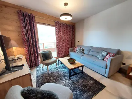 Appartement 60m² balcon montagne, parking couvert inclus : photo 4