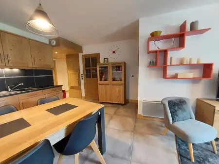 Appartement 60m² balcon montagne, parking couvert inclus : photo 6