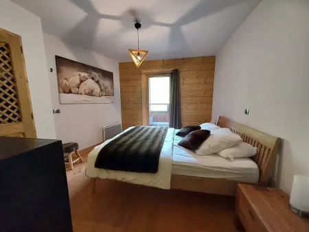 Appartement 60m² balcon montagne, parking couvert inclus : photo 14