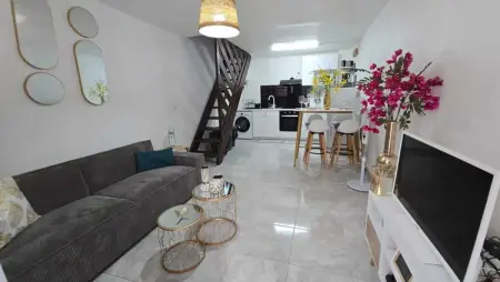 Location appartement à Le Gosier, Charmant appartement au Gosier - 37 m² avec terrasse