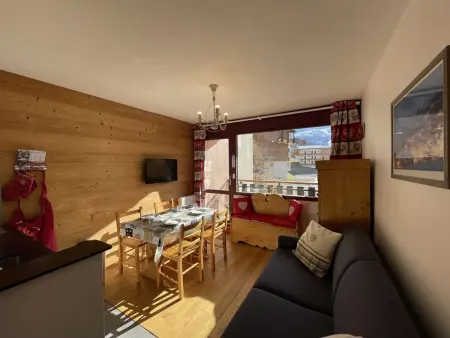 Appartement cosy au bord des pistes aux Menuires, vue sommets : photo 3
