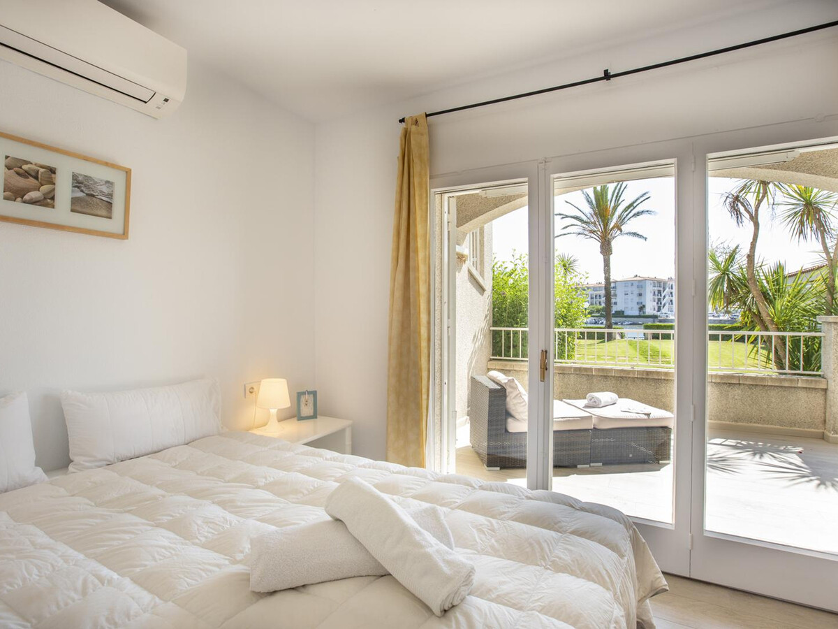 Appartement 2 chambres vue lac à Empuriabrava - Photo 17