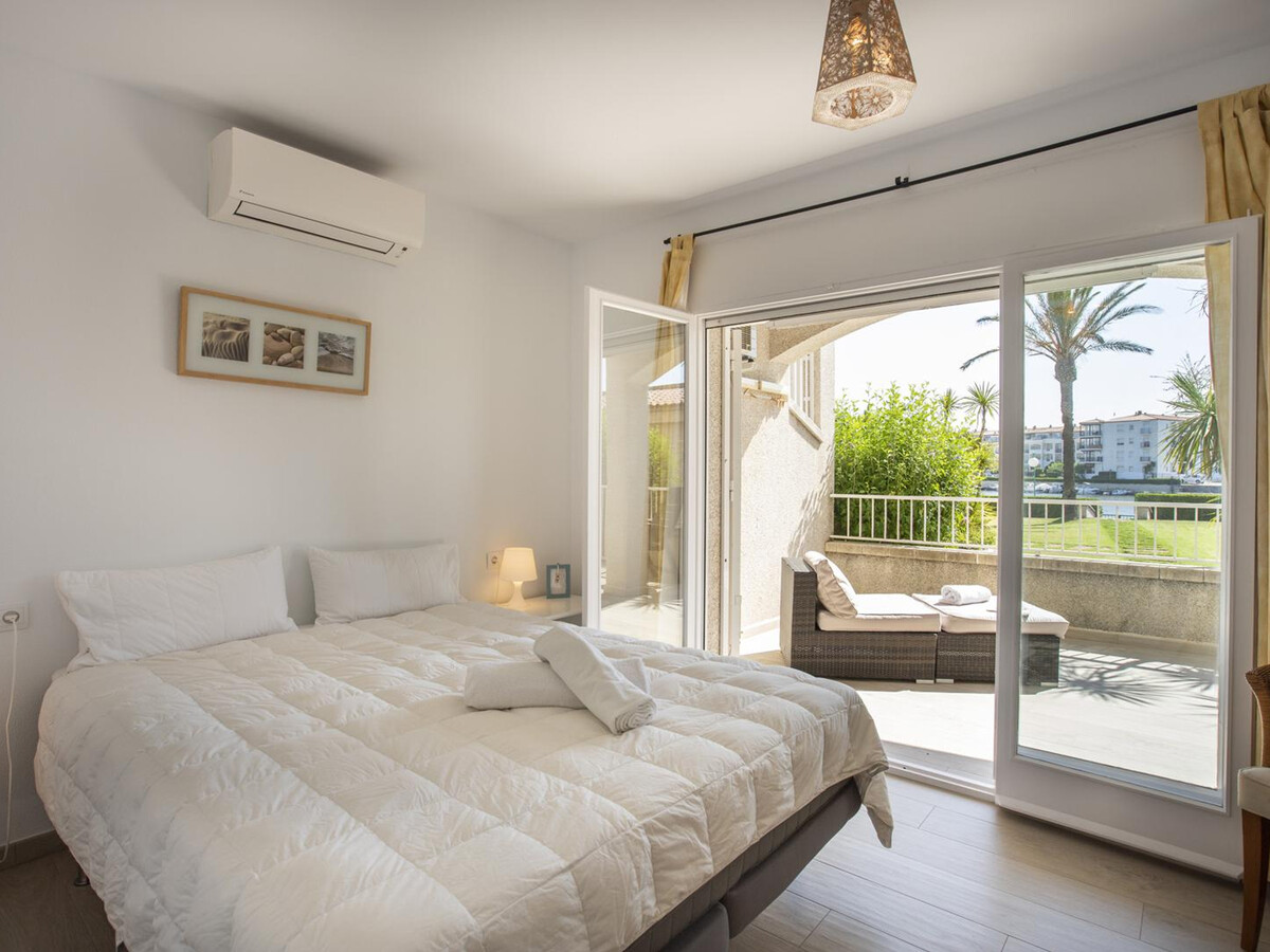 Appartement 2 chambres vue lac à Empuriabrava - Photo 18