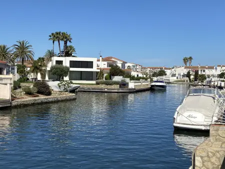 Charmante villa rénovée avec piscine privée, Empuriabrava : photo 33