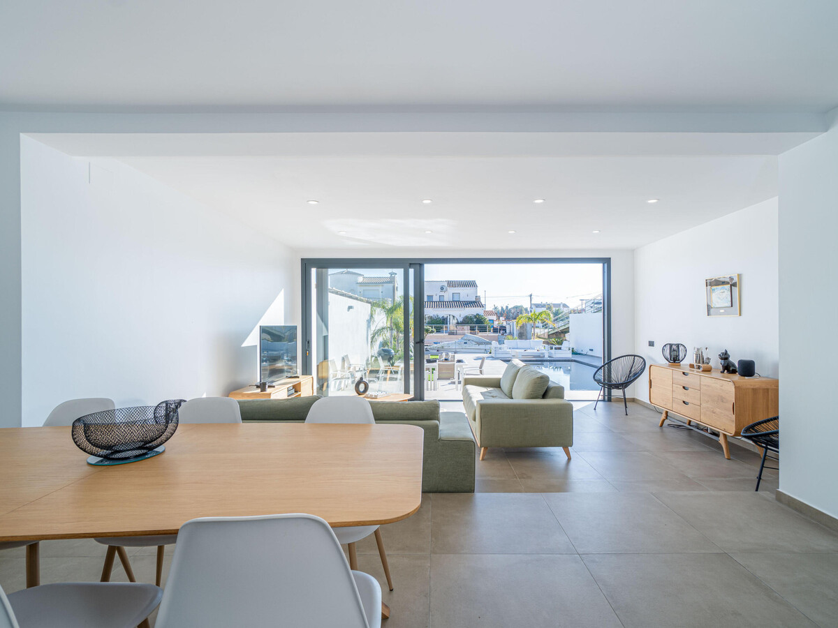 Villa moderne 8 pers. avec piscine chauffée et appontement privé - Photo 18