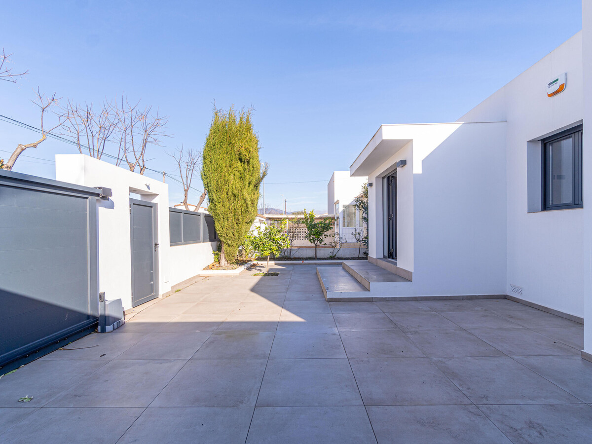 Villa moderne 8 pers. avec piscine chauffée et appontement privé - Photo 35